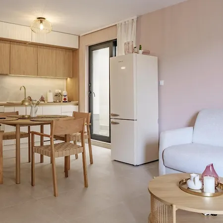 Bellaviastay, Flat Apolonia 1bd Apartamento