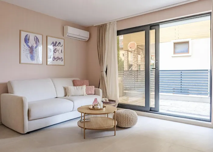 Bellaviastay, Flat Apolonia 1bd Apartment *