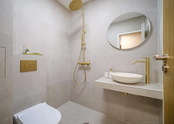 Lejlighed Bellaviastay, Flat Apolonia 1bd Burgas City